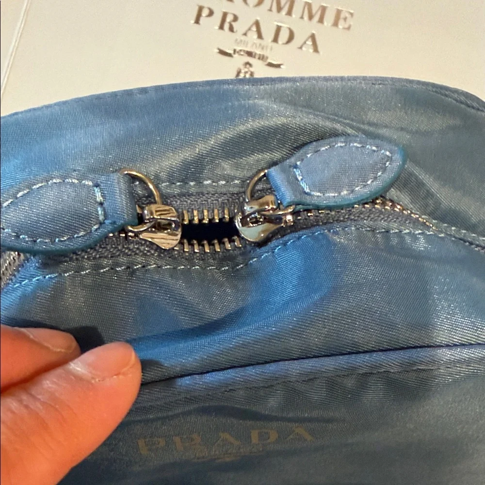 Beauty GWP (Gift with Purchase) Prada Milano Powder Blue Gray Cosmetic case